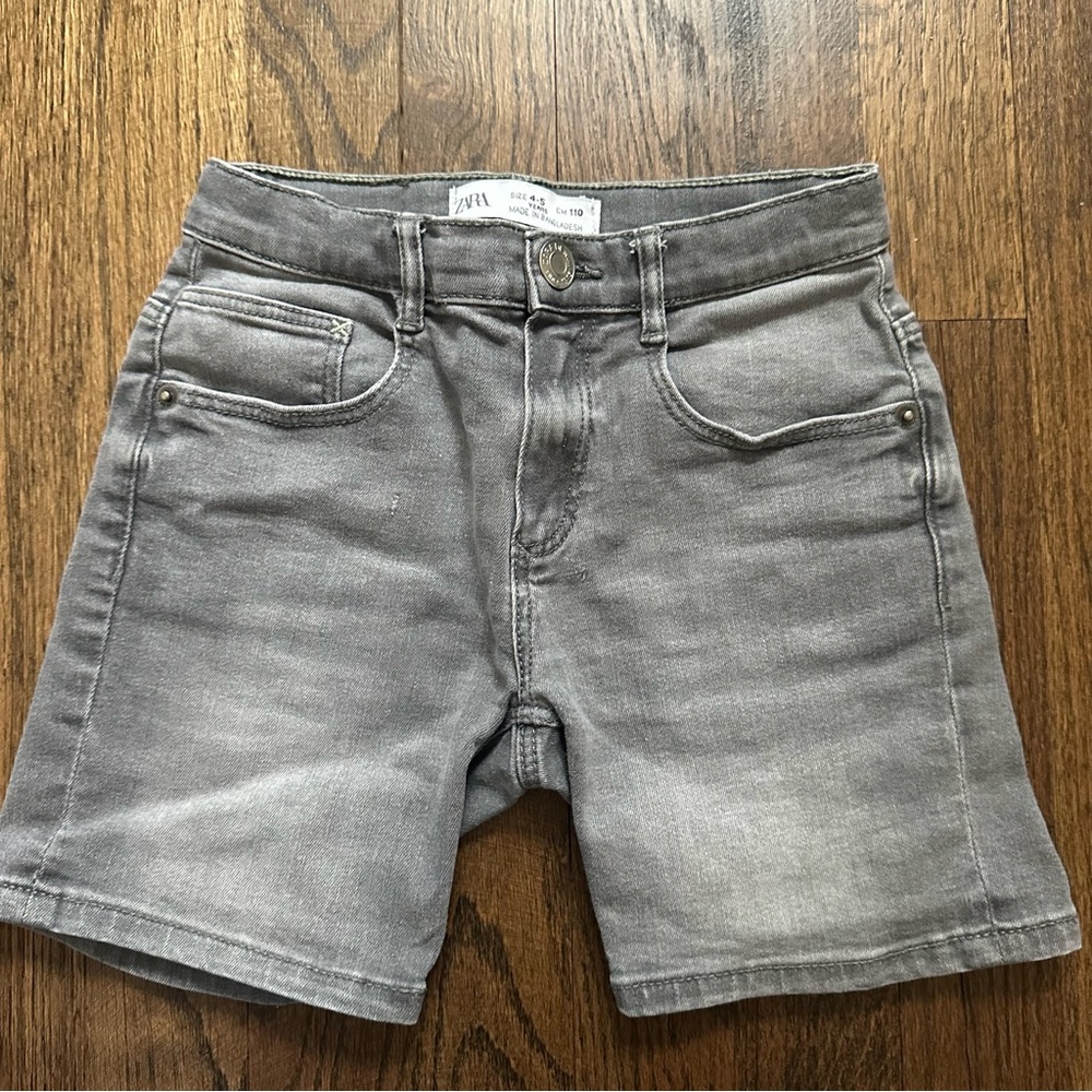 Zara boys gray denim shorts